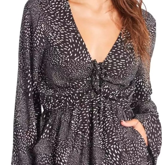 NWT Roxy Spirit Awakes Black and White Polka Dot Spring Patterned Romper Size M - Picture 4 of 11